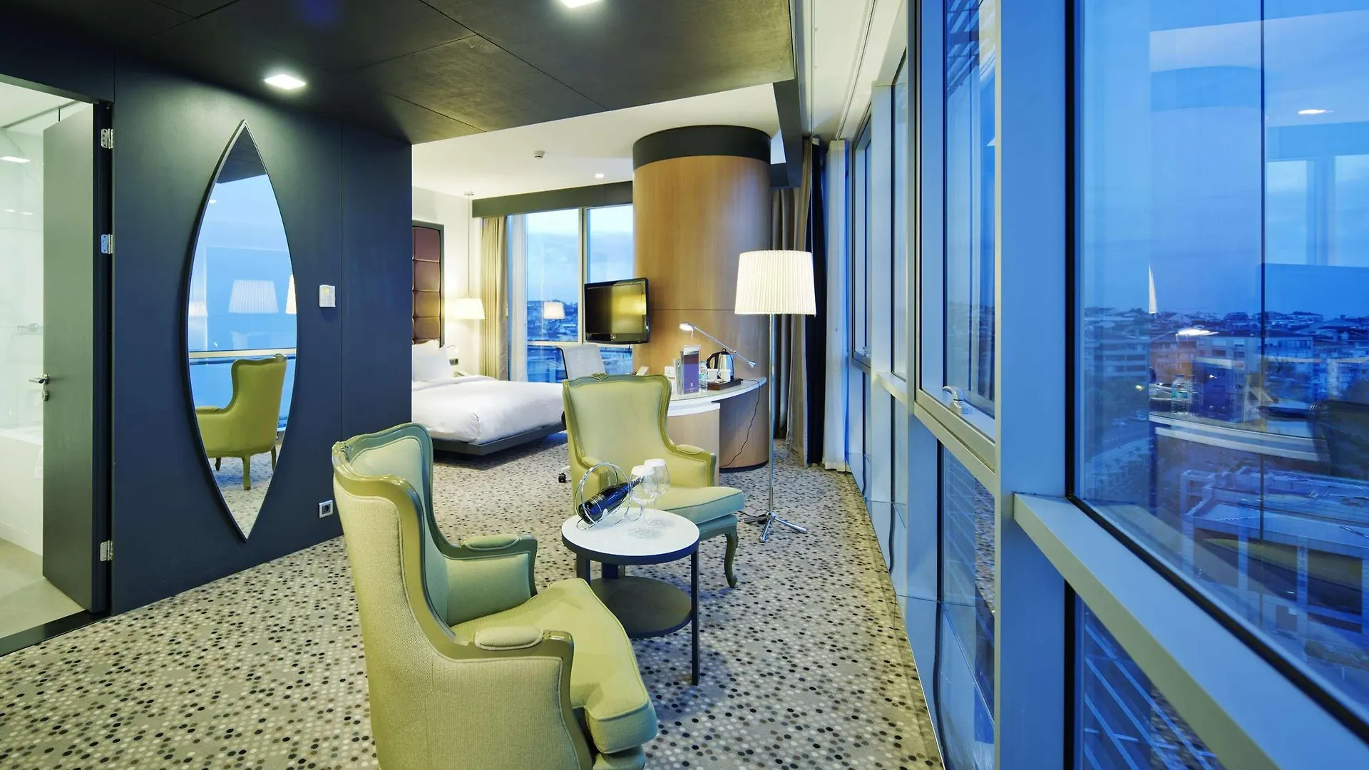 ***** Hotel Doubletree By Hilton Istanbul - Moda Turkije