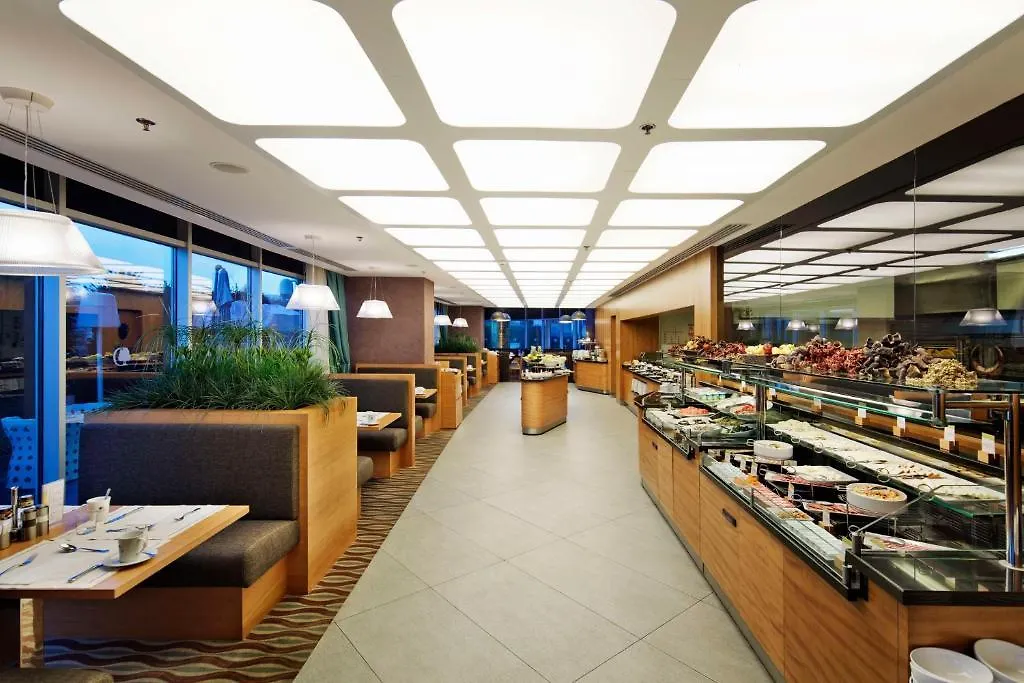 Doubletree By Hilton Istanbul - Moda 5*,