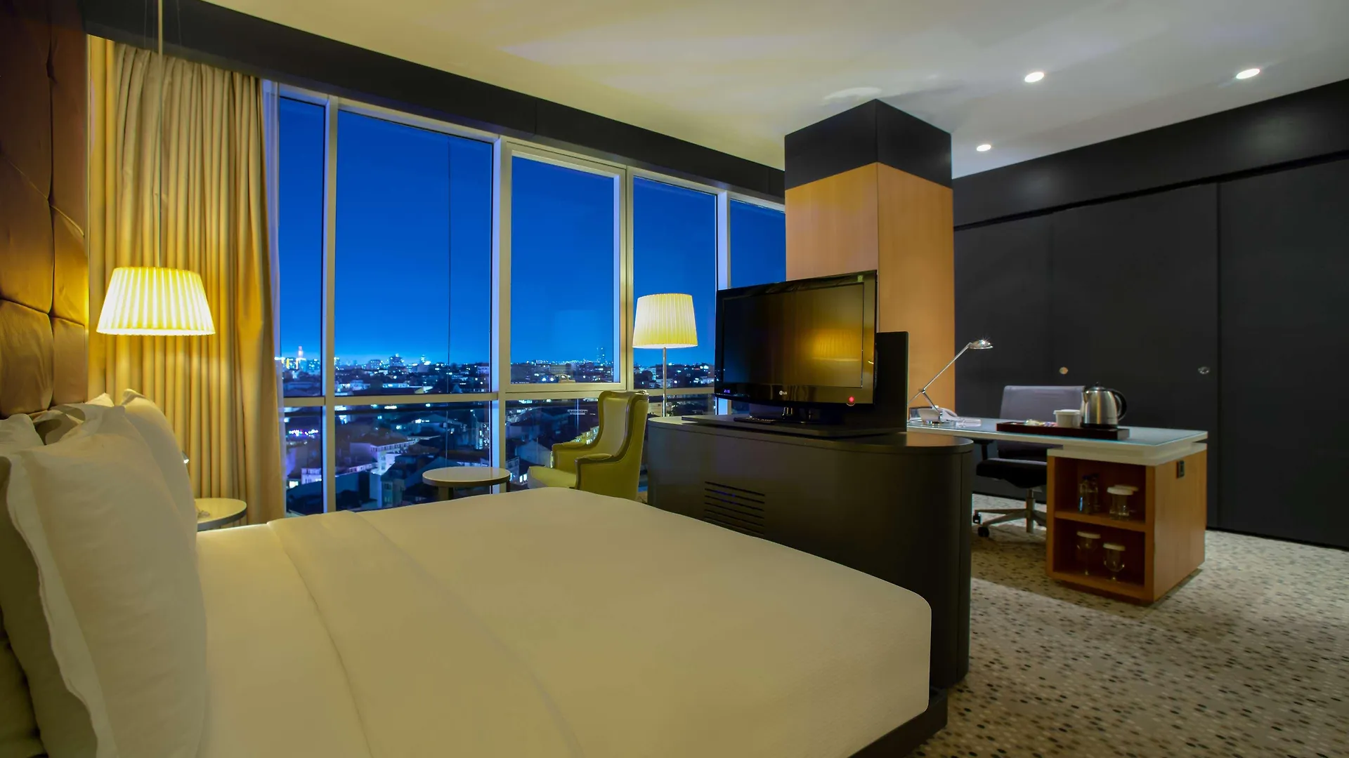 Hotel Doubletree By Hilton Istanbul - Moda