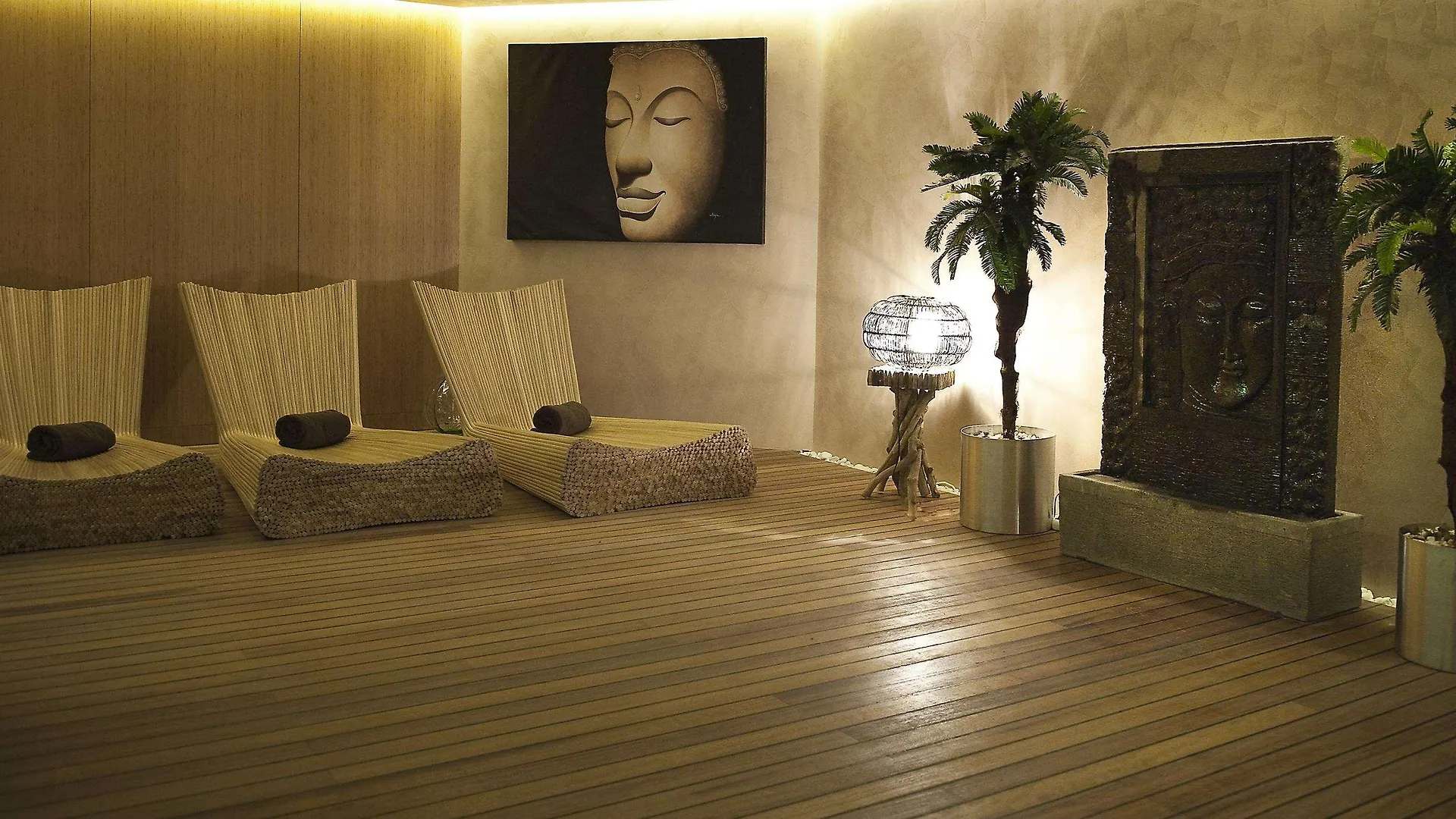 Hotel Doubletree By Hilton Istanbul - Moda