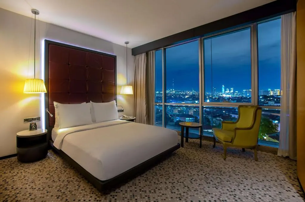 Doubletree By Hilton Istanbul - Moda Hotel
