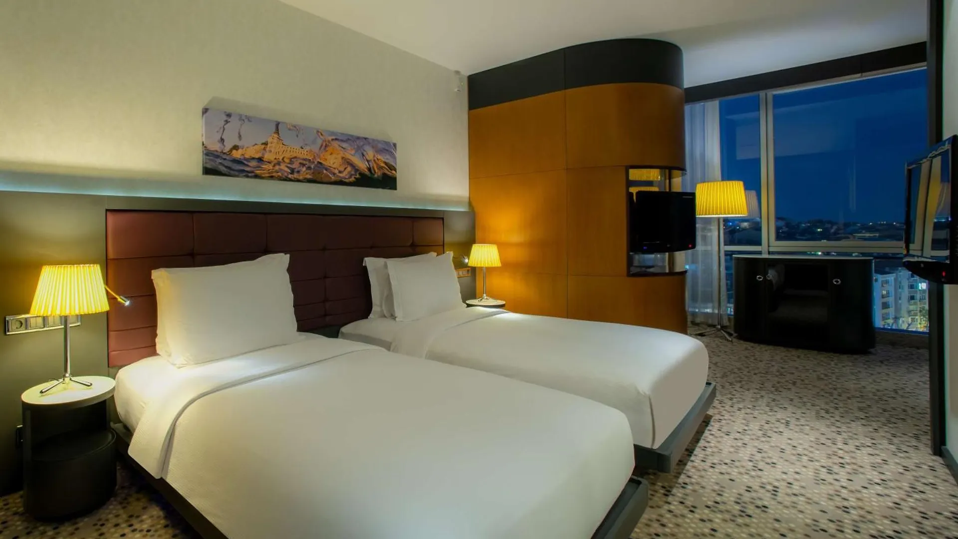 Doubletree By Hilton Istanbul - Moda Hotel
